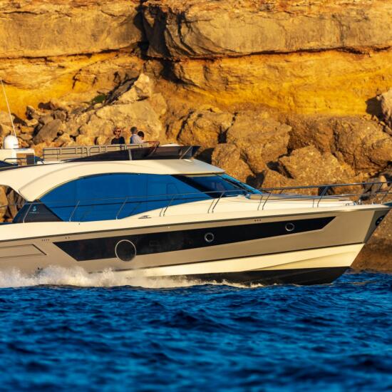 Best Boating Excursions from Split on board your Sea Ray