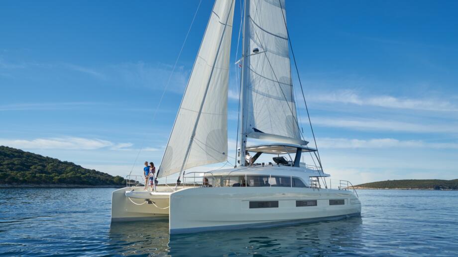 Lagoon Sixty5 Amada Mia sailing