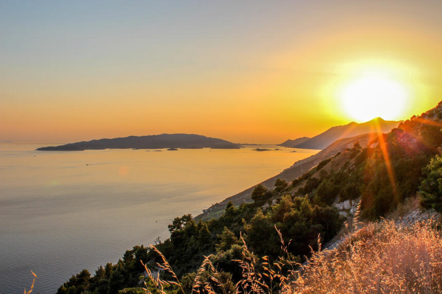 loviste-peljesac-at-sunset