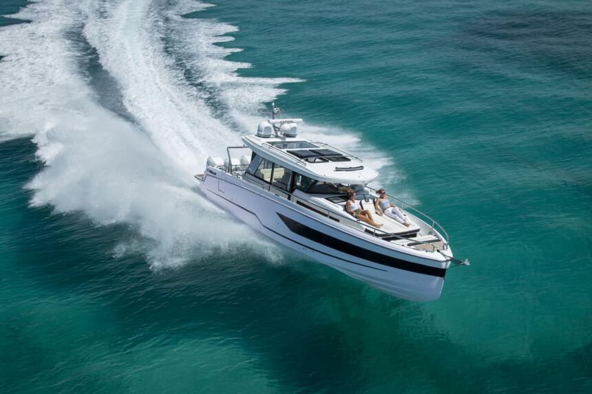 wellcraft 38 Explorer is excellent day boat trip in Croatia