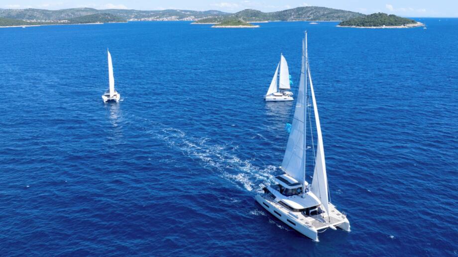 lagoon-models-sailing-adriatic