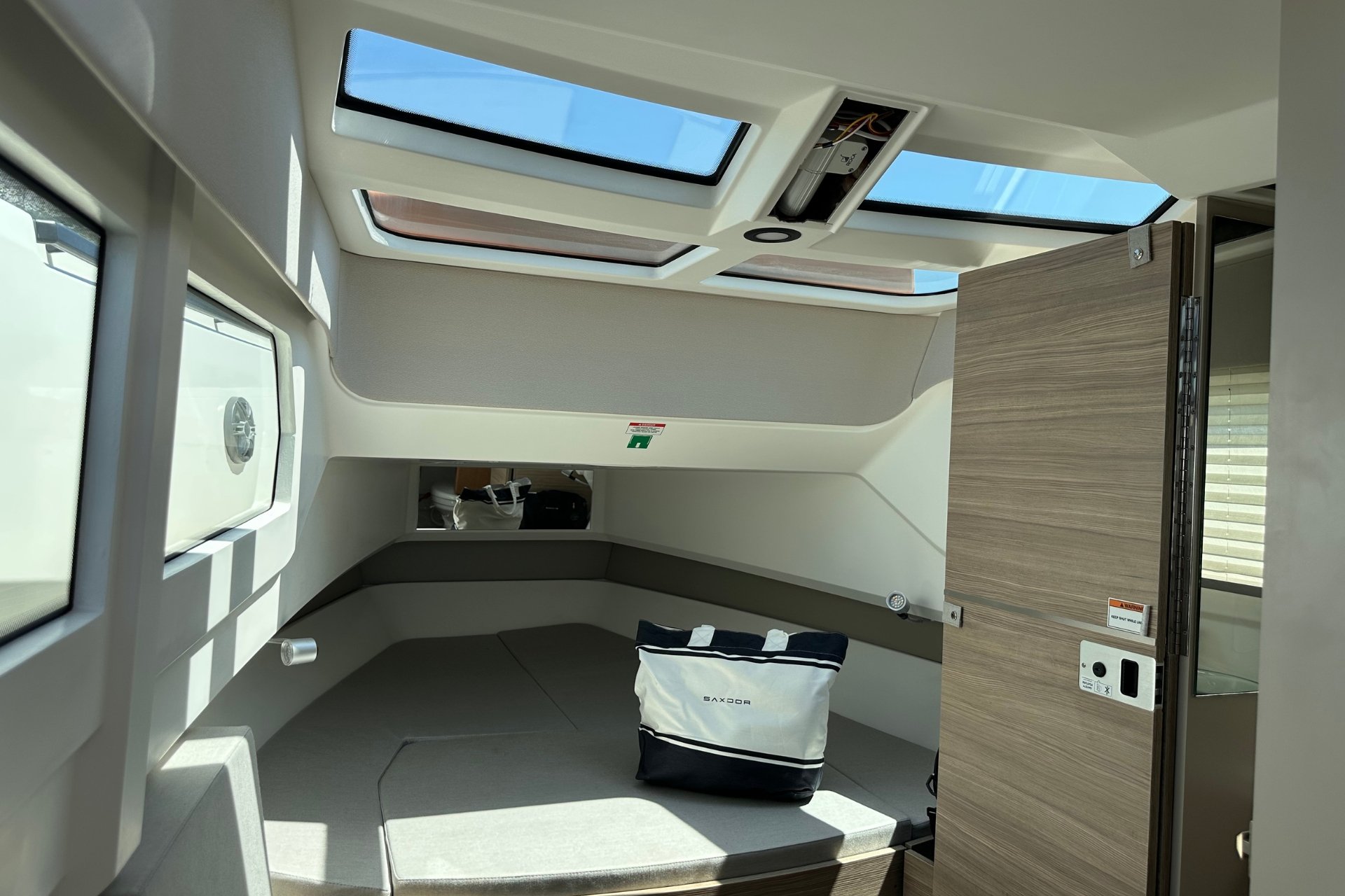 saxdor-320-gto-double-cabin